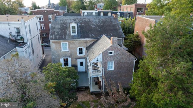 323 W KING ST, Lancaster, PA 17603