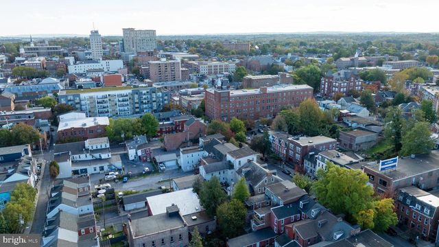 323 W KING ST, Lancaster, PA 17603