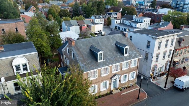 323 W KING ST, Lancaster, PA 17603