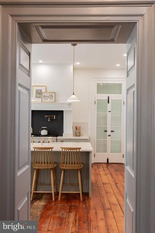 323 W KING ST, Lancaster, PA 17603