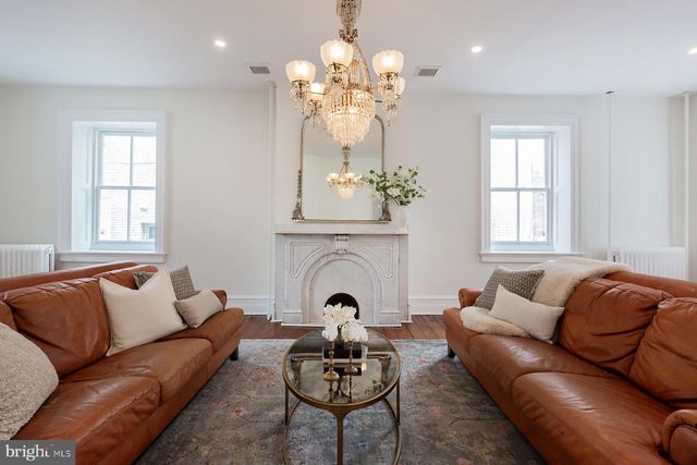 323 W KING ST, Lancaster, PA 17603