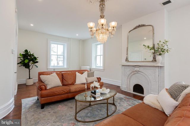 323 W KING ST, Lancaster, PA 17603