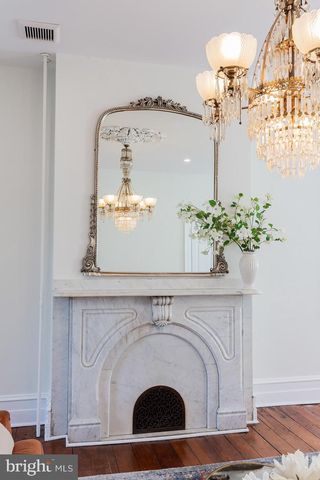 323 W KING ST, Lancaster, PA 17603