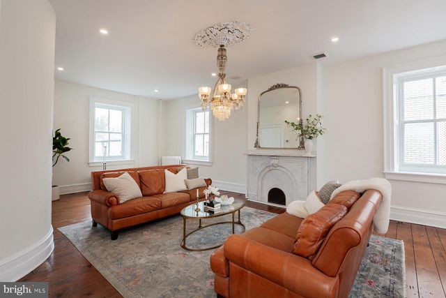 323 W KING ST, Lancaster, PA 17603