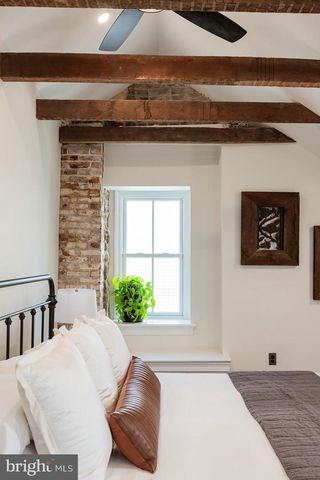 323 W KING ST, Lancaster, PA 17603