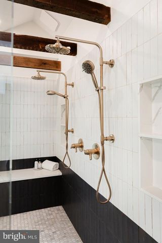 323 W KING ST, Lancaster, PA 17603