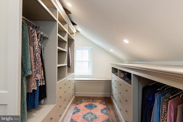 323 W KING ST, Lancaster, PA 17603