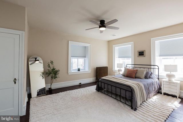 323 W KING ST, Lancaster, PA 17603