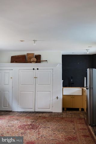 323 W KING ST, Lancaster, PA 17603