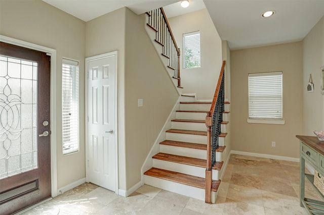 936 W 26th Street B, Houston, TX 77008