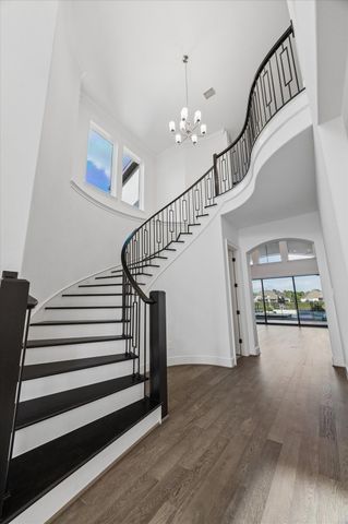 28015 Royal Swan Lane, Spring, TX 77386