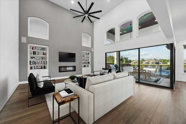 28015 Royal Swan Lane, Spring, TX 77386