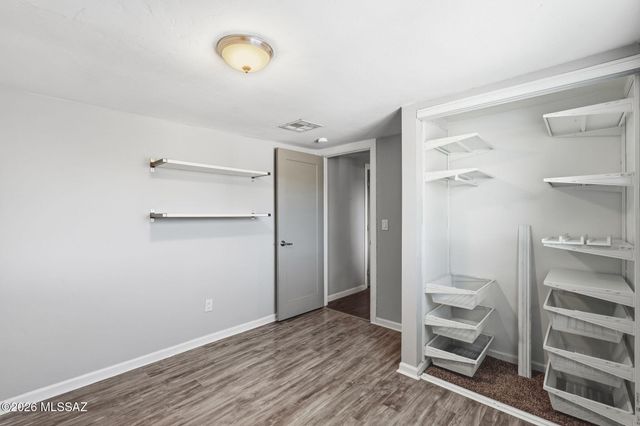 8411 E Baker Street, Tucson, AZ 85710