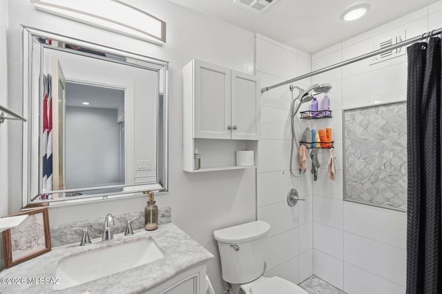 8411 E Baker Street, Tucson, AZ 85710