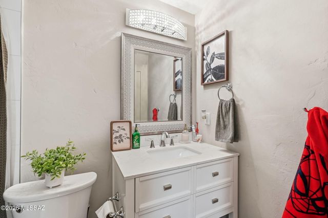 8411 E Baker Street, Tucson, AZ 85710
