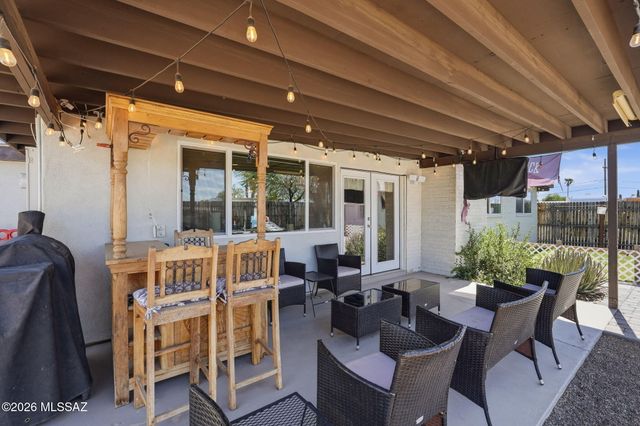 8411 E Baker Street, Tucson, AZ 85710
