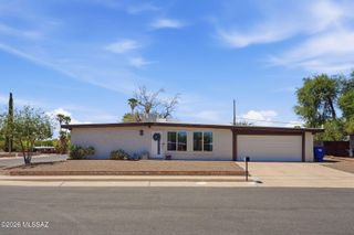 8411 E Baker Street, Tucson, AZ 85710