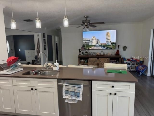 1104 YARNELL AVENUE, Lake Wales, FL 33853