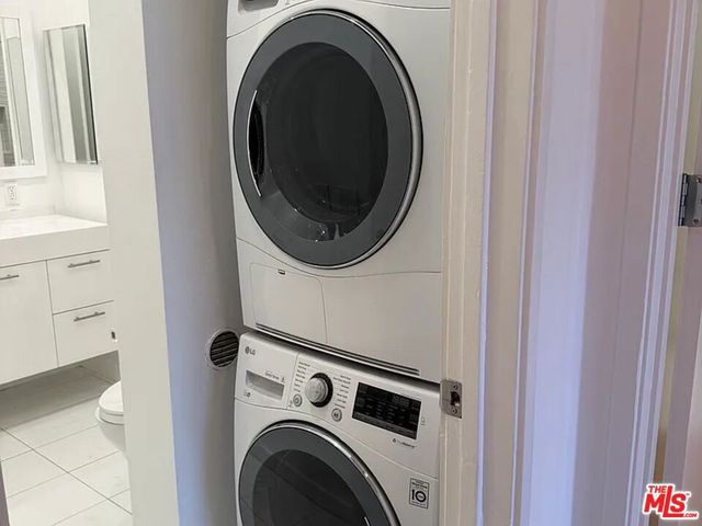 2276 S Beverly Glen Boulevard A2, Los Angeles, CA 90064