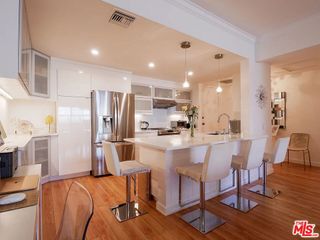 2276 S Beverly Glen Boulevard A2, Los Angeles, CA 90064