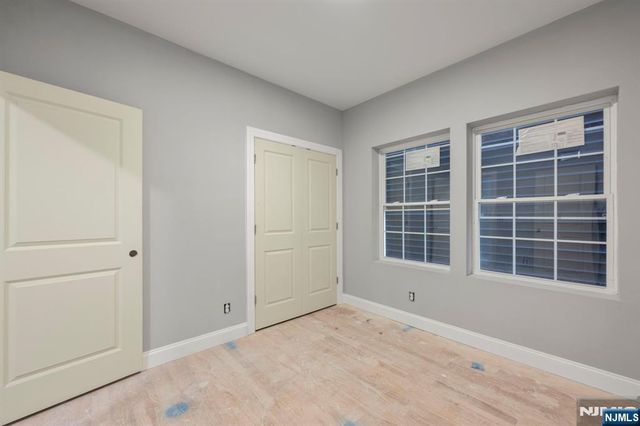 512 15th, Newark, NJ 07103