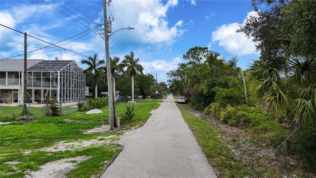1910 BANANA STREET, Port Charlotte, FL 33980