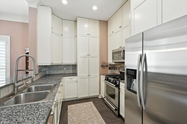 1500 Pecos Street 6, Dallas, TX 75204