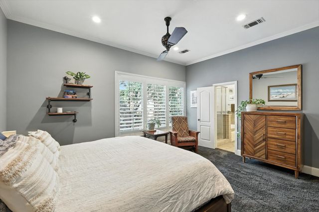 1500 Pecos Street 6, Dallas, TX 75204