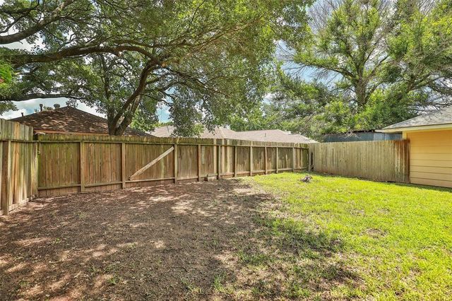 12210 Westwold Drive, Tomball, TX 77377