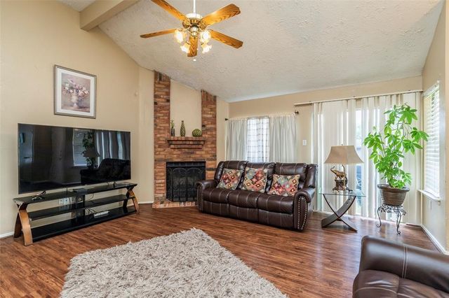 12210 Westwold Drive, Tomball, TX 77377
