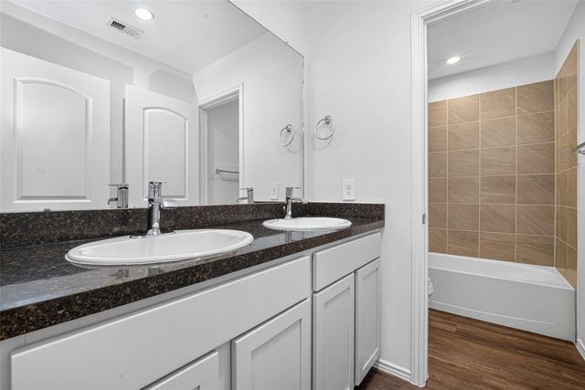 12818 Sunny Pass, Willis, TX 77318