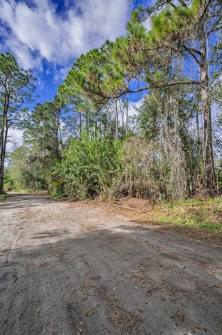 9-20 ANNO, Tampa, FL 33625