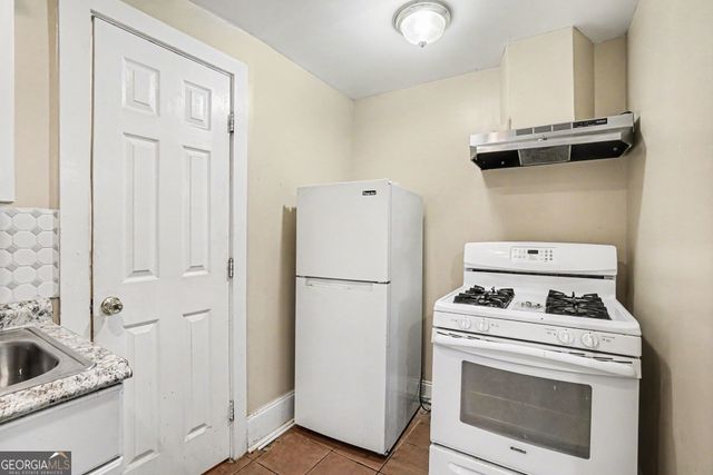 6160 Picketts Ridge NW, Acworth, GA 30101