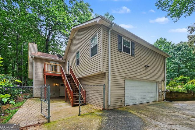 6160 Picketts Ridge NW, Acworth, GA 30101