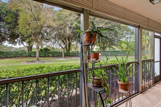 5900 NW 44th Street 115, Lauderhill, FL 33319