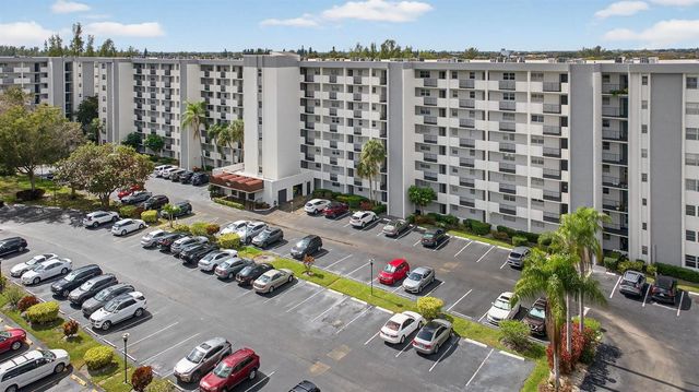 5900 NW 44th Street 115, Lauderhill, FL 33319