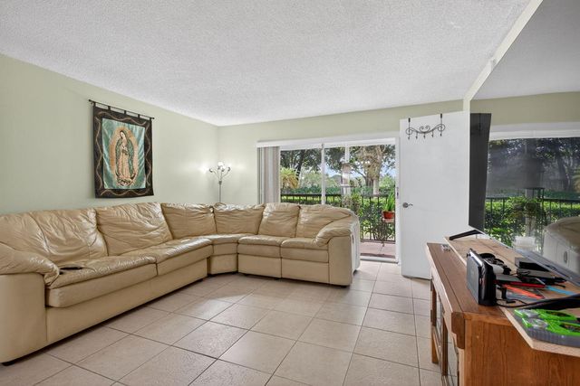 5900 NW 44th Street 115, Lauderhill, FL 33319