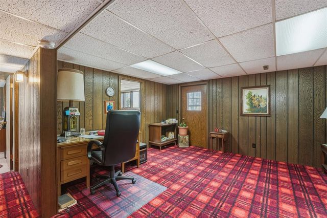 4731 Clairemont Avenue, Eau Claire, WI 54703