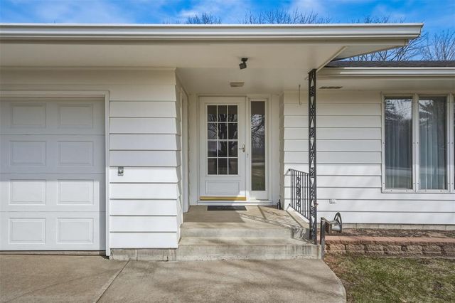 4731 Clairemont Avenue, Eau Claire, WI 54703