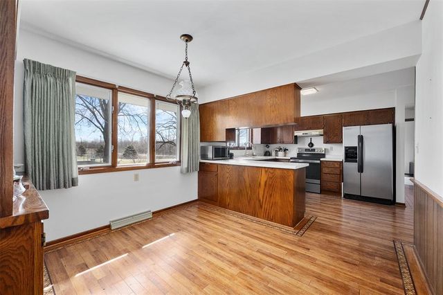 4731 Clairemont Avenue, Eau Claire, WI 54703
