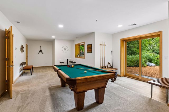 11895 Douglynn Drive, Minnetonka, MN 55343