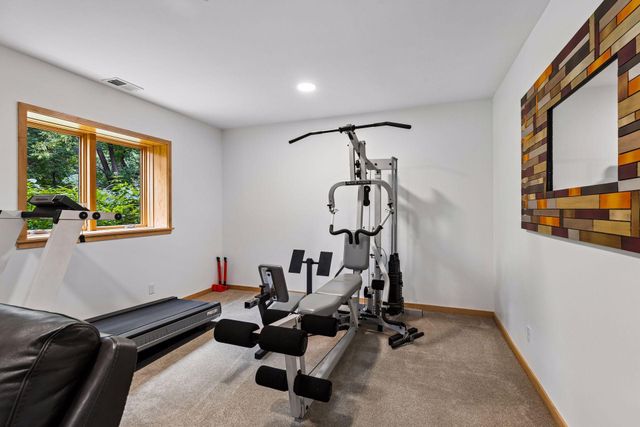 11895 Douglynn Drive, Minnetonka, MN 55343