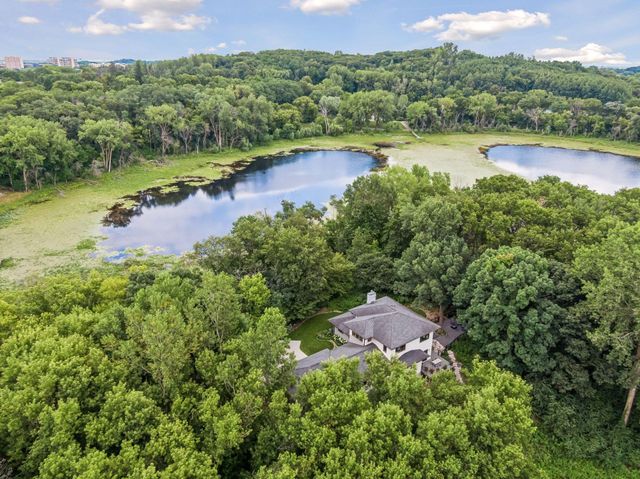 11895 Douglynn Drive, Minnetonka, MN 55343