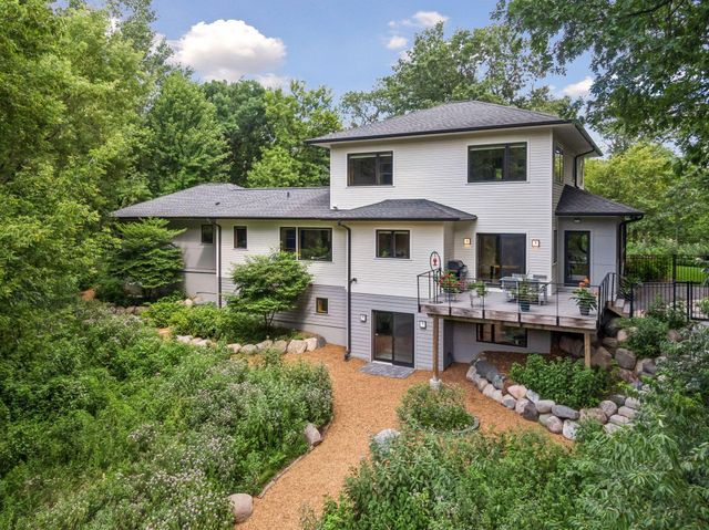 11895 Douglynn Drive, Minnetonka, MN 55343