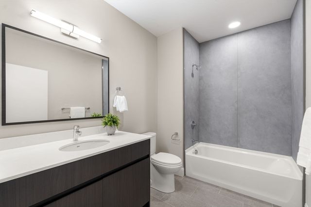 249 Corey Rd 408, Boston, MA 02135