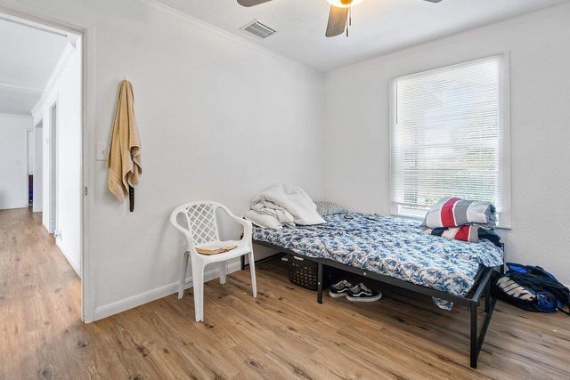 921 43rd Street, West Palm Beach, FL 33407