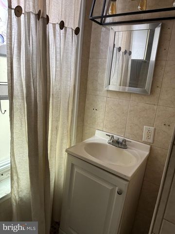 3320 KIP ST, Philadelphia, PA 19134