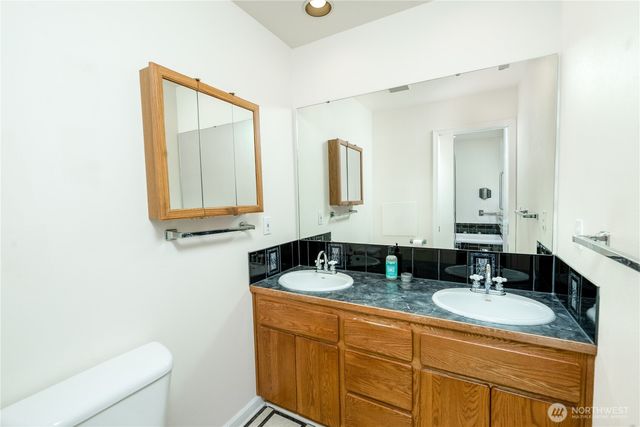 301 Mount Pleasant Estates Road, Port Angeles, WA 98362