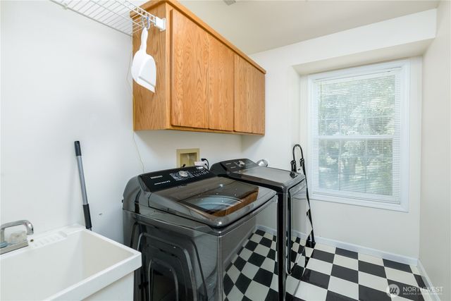 301 Mount Pleasant Estates Road, Port Angeles, WA 98362