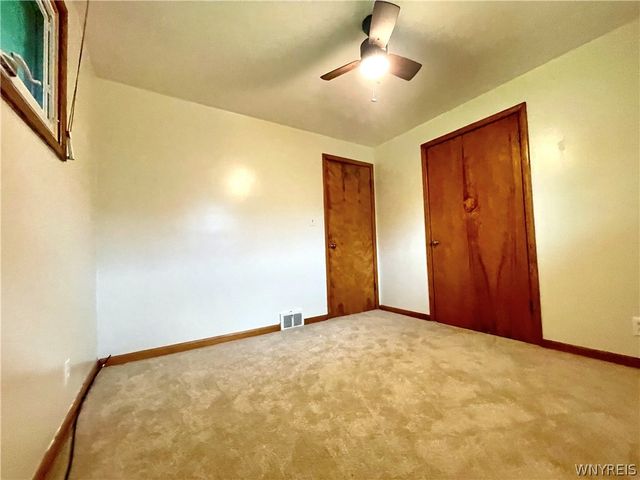 1054 Woodstock Avenue, Tonawanda, NY 14150